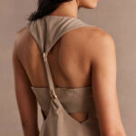 SOVERE ADORNE TOP TAN