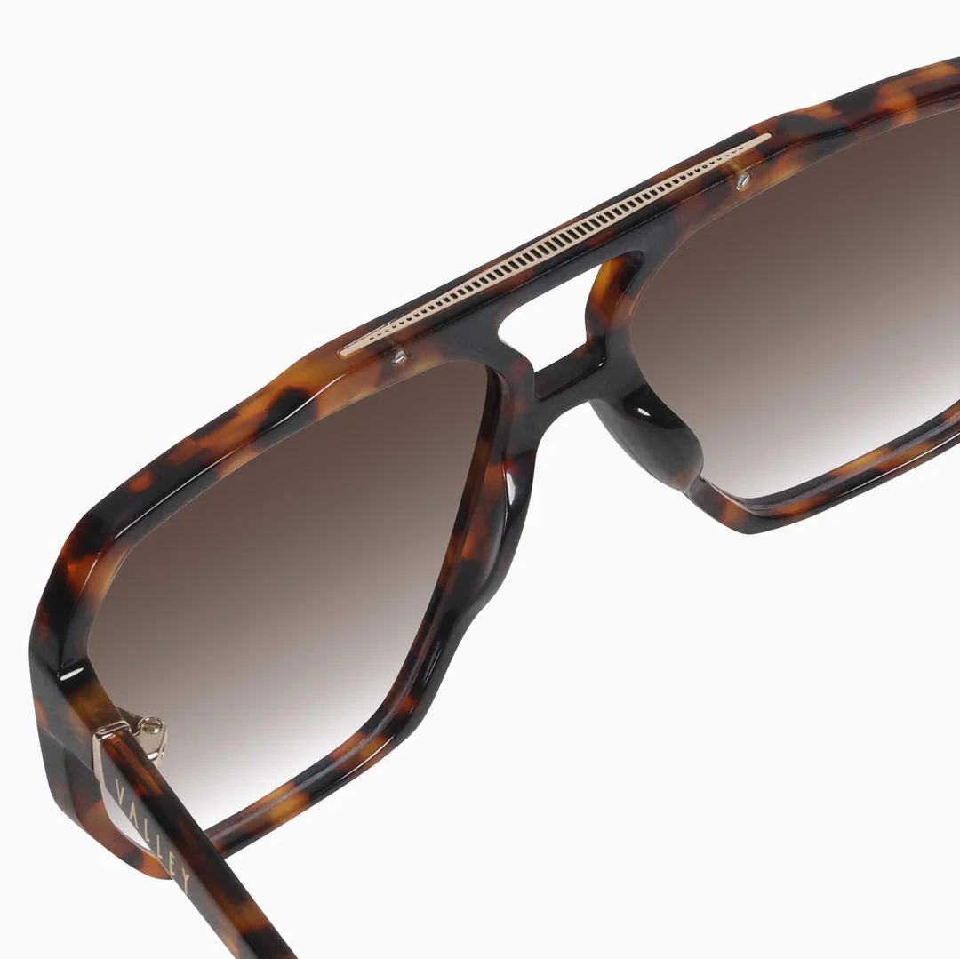 VALLEY RODEO DARK TORTOISE SUNGLASSES